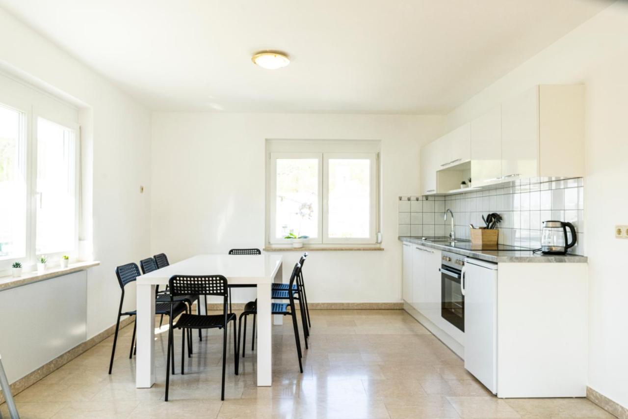 Budget Apartments In Thermennahe Bad Tatzmannsdorf Bagian luar foto