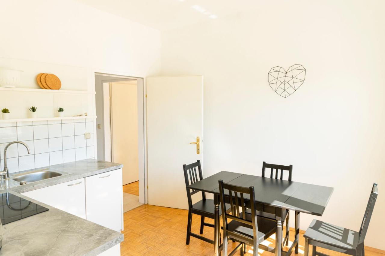Budget Apartments In Thermennahe Bad Tatzmannsdorf Bagian luar foto